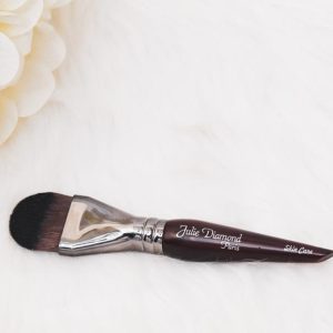 Flat Makeup Brush - Essential for Smooth Makeup Application